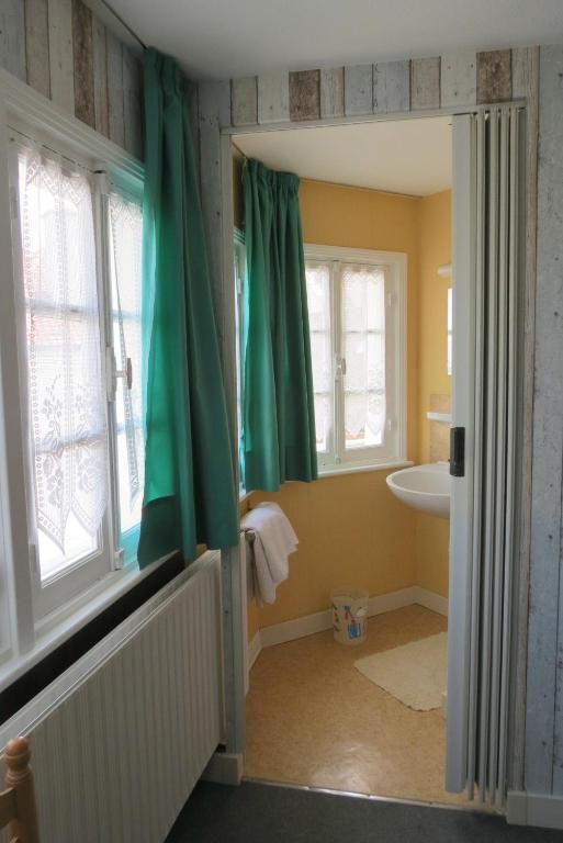 Hôtel Victoria Calais Habitación foto