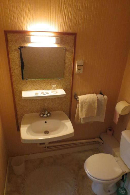 Hôtel Victoria Calais Habitación foto