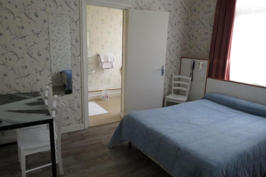 Hôtel Victoria Calais Habitación foto
